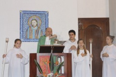 2011-S.Messa-Vestizione-e-conferma-Ministranti-con-Operatori-Pastorali-11